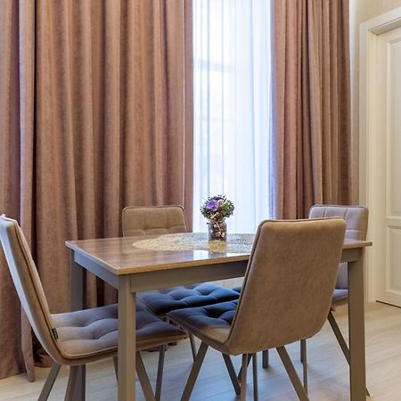 Ks Apartments Milan Bagian luar foto